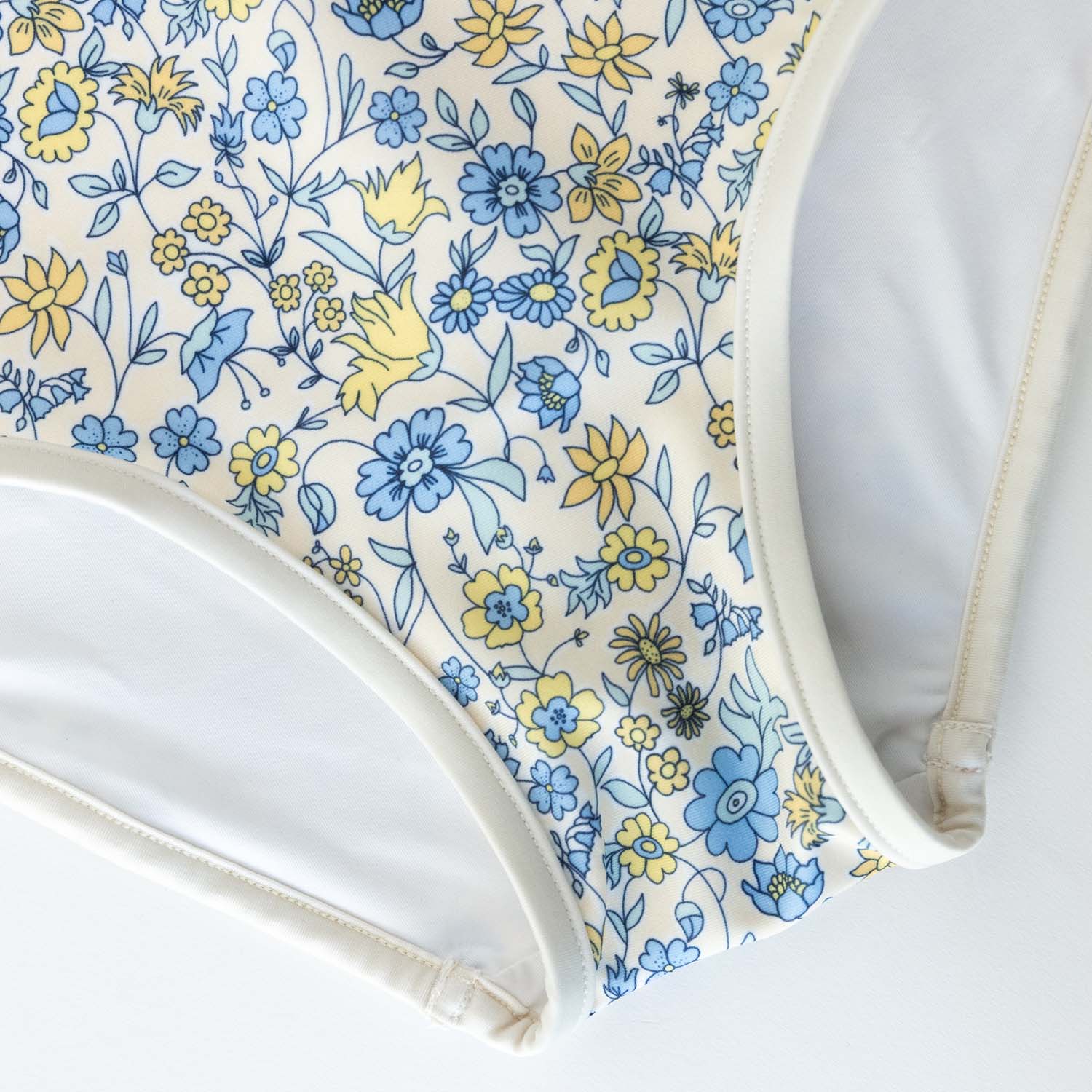 Bañador UV Niña Sailor Marbella - floral